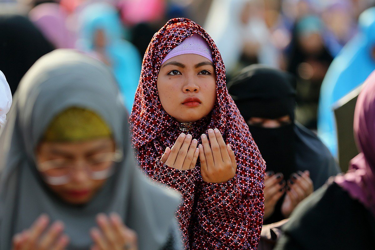 Celebrating Aidilfitri in a Muslim minority country 
